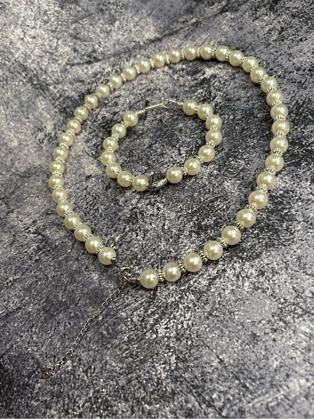 Classic Pearl Inspired Necklace and Bracelet Set